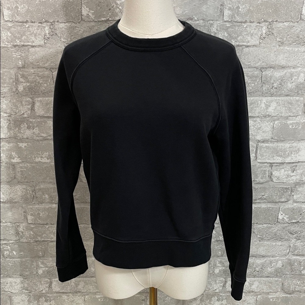 Athleta Women's Black Crewneck Sweatshirt